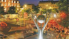 Strassacker fountain with globe